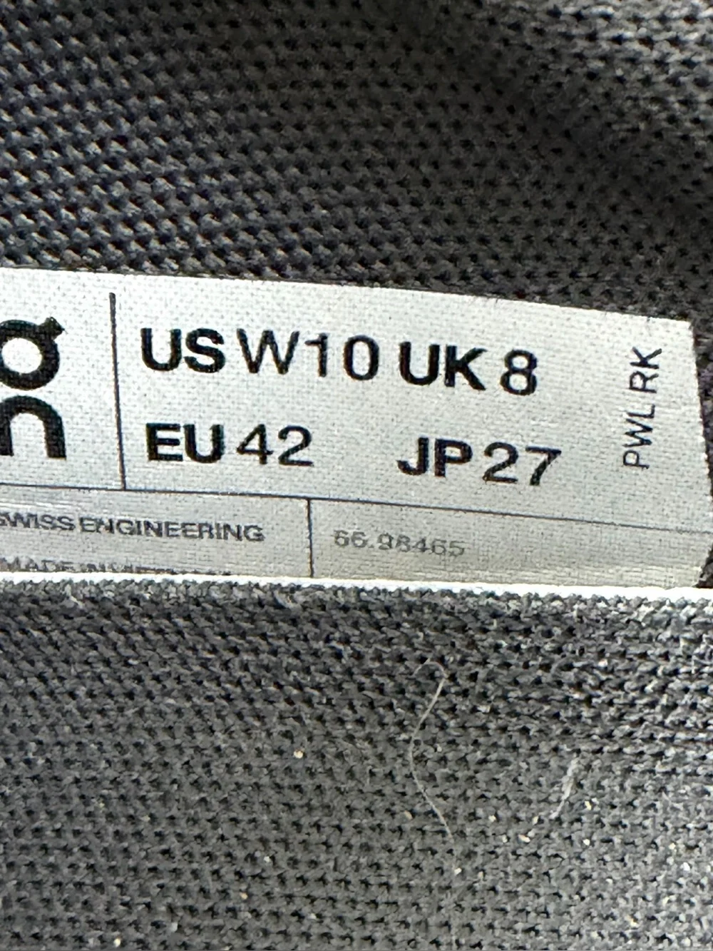 On Running Cloud X Men’s Undyed/White Heron Colorway Running Shoe